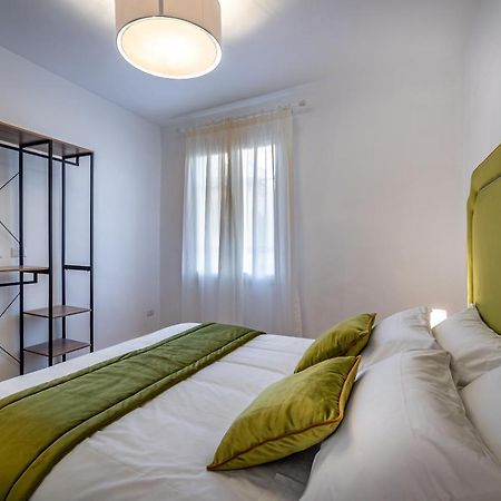 Jcl First Apt In The Hearth Of Florencia Exterior foto